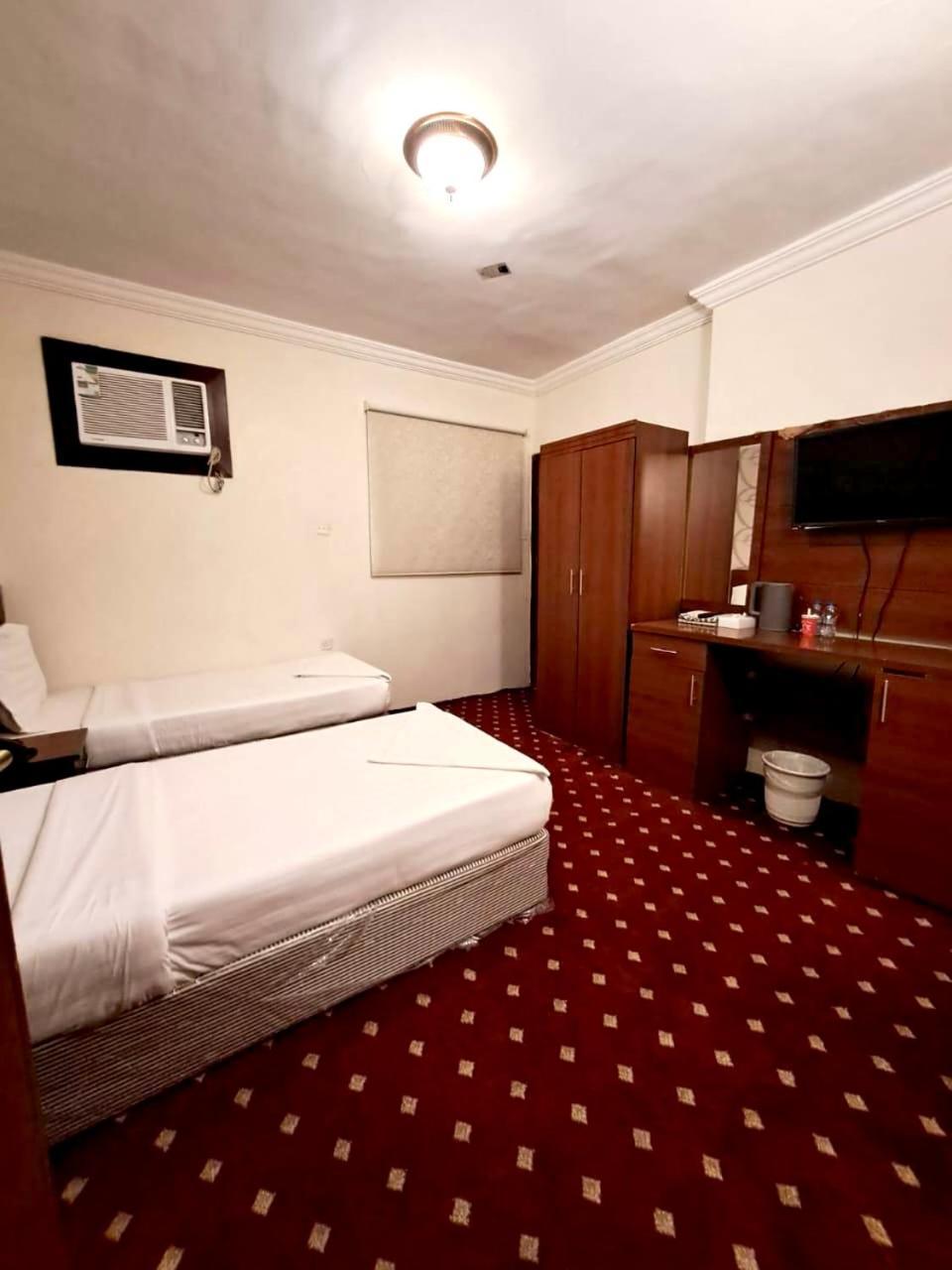 Double Room,1604195037:JPEG
